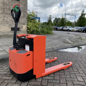 DOOSAN LEDH 20 M 2000KG BREED