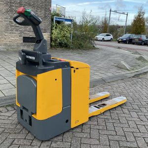 JUNGHEINRICH ERE120 2000KG