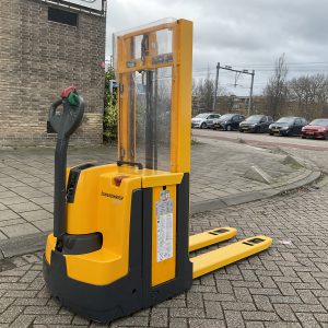 Jungheinrich EJD220 2000KG 2.56METER