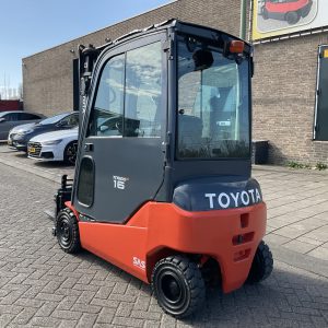 TOYOTA 8FBM16T 1600KG 3.30METER