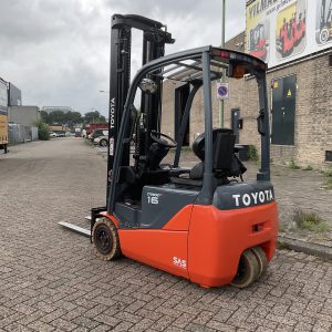 TOYOTA 8FBEKT16 1600KG 6.00METER