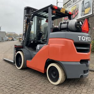 TOYOTA 8FBC70U 7000KG 3.30METER