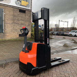 TOYOTA SWE120L 1200KG 2.70METER