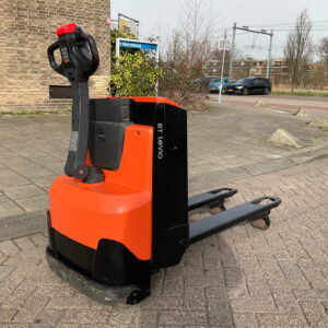 TOYOTA LWE160 1600KG PALLETWAGEN