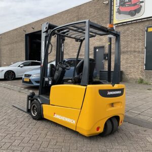 JUNGHEINRICH EFG-DF20 2000KG 4.50METER