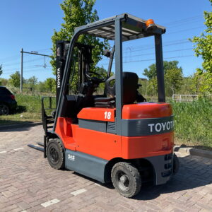 TOYOTA 7FBMF18 1800KG 3.30METER
