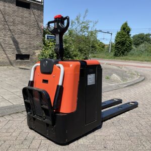 BT LPE2400 2400KG 1.55METER