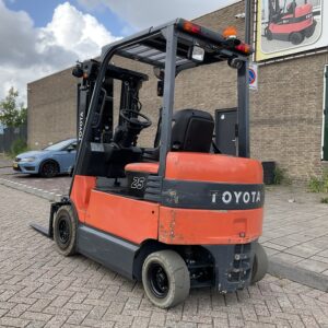 TOYOTA 7FBMF25 2500KG 4.70METER
