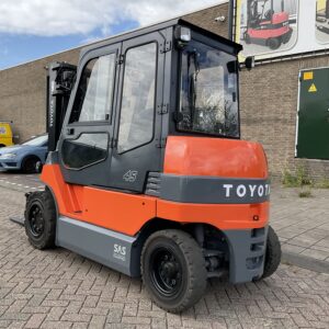 TOYOTA 7FBMF45 4500KG 3.30METER