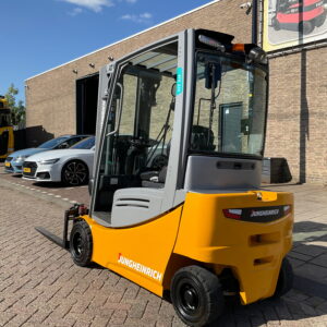 JUNGHEINRICH EFG320 2000KG 4.40METER