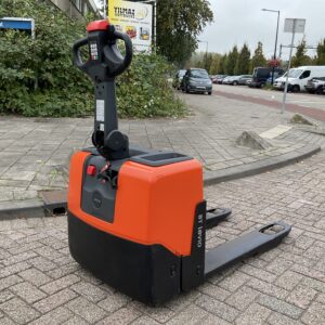 TOYOTA LWE130 1300KG BREED