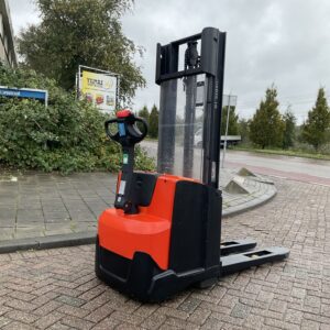 TOYOTA SWE120 1200KG 2.90METER